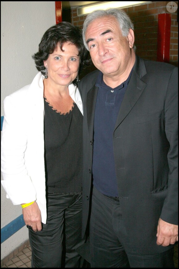 Anne Sinclair et Dominique Strauss-Kahn à Paris, le 25 mai 2007.