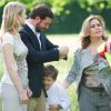 La famille grand-ducale de Luxembourg, ainsi que la comtesse Stéphanie de Lannoy, fiancée du prince Guillaume, a assisté le 28 juin 2012 à une action de la section canine de la Croix-Rouge.