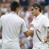 Roger Federer, victorieux de Novak Djokovic à l'issue de leur rencontre en demi-finale du tournoi de Wimbledon. Londres, le 6 juillet 2012.