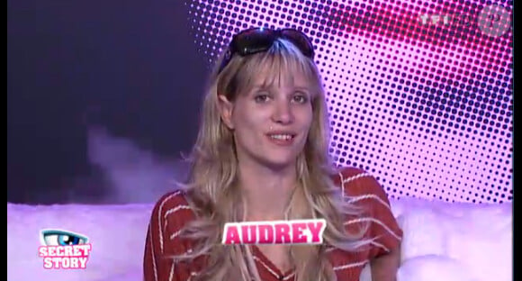 Audrey dans la quotidienne de Secret Story 6 le samedi 7 juillet 2012 sur TF1