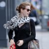 Emma Watson se promène à Londres, le vendredi 22 juin 2012.
