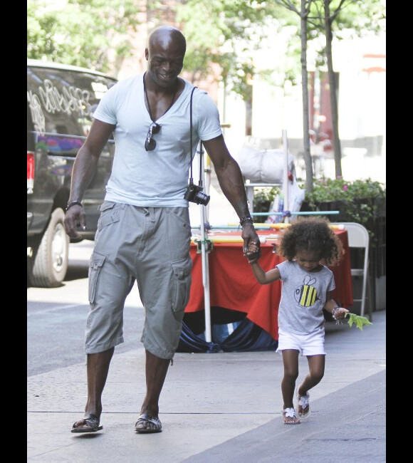 Seal et la petite Lou à New York, le 16 juillet 2012