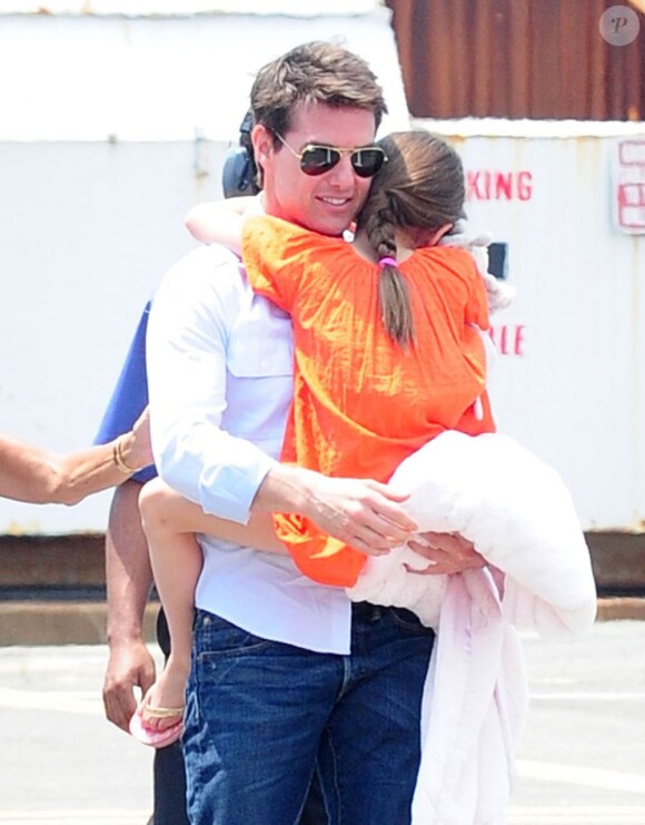 Tom Cruise a offert à sa petite fille Suri un survol de New York en hélicoptère le 18 juillet 2012