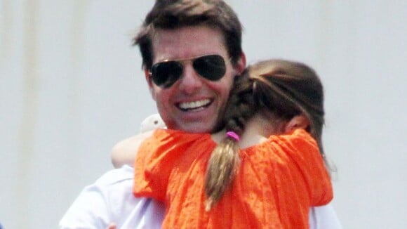 Tom Cruise s'envole avec sa fille Suri pour un moment complice et câlin