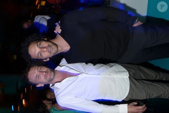 Jean-Paul Rouve et Tomer Sisley à la soirée organisée par l'hôtel Byblos à St-Tropez, le samedi 21 juillet 2012.