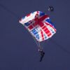 Le parachute de James Bond pendant la cérémonie d'ouverture des Jeux Olympiques de Londres le 27 juillet 2012. Danny Boyle (Slumdog Millionaire, Sunshine) a été choisi pour mettre en scène l'événemenent.