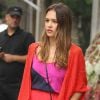 Jessica Alba, visiblement fatiguée, prépare sa petite famille pour une virée au marché aux puces. New York, le 28 juillet 2012.