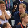 Kate Middleton et le prince William ont intensément suivi jeudi 2 août 2012 au vélodrome de Stratford la finale de la vitesse sur piste des Jeux olympiques, assistant au triomphe du trio britannique Philip Hindes-Chris Hoy-Jason Kenny.