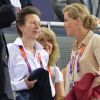 La princesse Anne et la comtesse Sophie de Wessex jeudi 2 août 2012 au vélodrome de Stratford pour la finale de la vitesse sur piste aux Jeux olympiques.