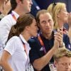 Très complices, Kate Middleton et le prince William ont vibré jeudi 2 août 2012 au vélodrome de Stratford pour la médaille d'or du trio britannique Philip Hindes-Chris Hoy-Jason Kenny, champions de la vitesse sur piste aux Jeux olympiques.