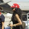 Rihanna arrive à l'aéroport en Sardaigne le 15 juillet 2012