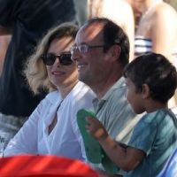 François Hollande : Petit drink à la buvette du coin avec Valérie Trierweiler...