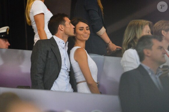 Frank Lampard et sa fiancée Christine Bleakley dans les gradins du stade olympique de Londres lors des JO, le 9 août 2012.