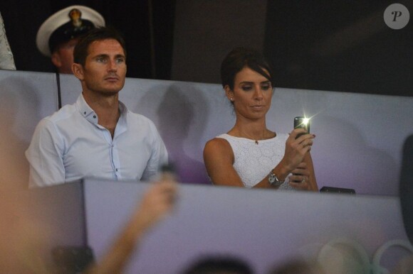 Le joueur des Blues de Chelsea Frank Lampard et sa fiancée Christine Bleakley dans les tribunes du stade olympique de Londres lors des JO, le 9 août 2012.