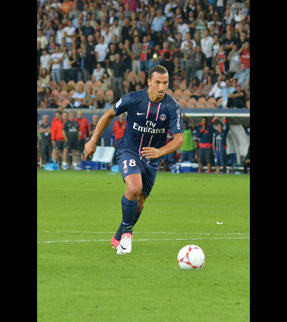 Zlatan Ibrahimovic, nouvelle star du PSG, au match PSG-Lorient, au Parc des Princes, à Paris, le samedi 11 août 2012.