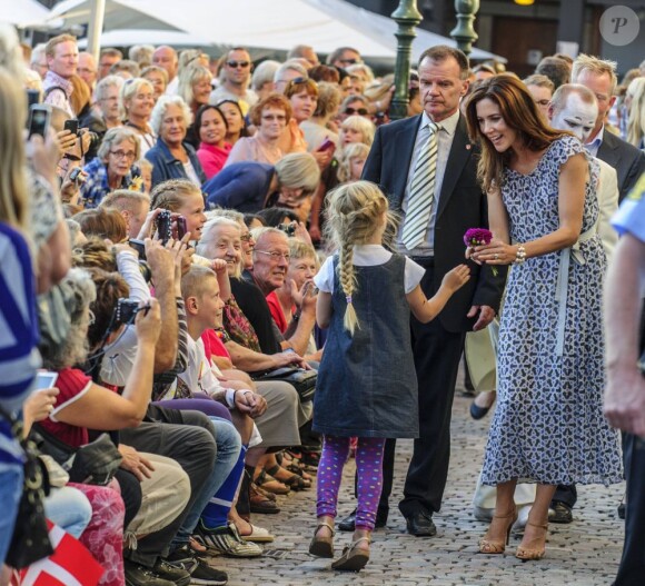 La princesse Mary le 15 août 2012 lors de l'inauguration du Festival floral d'Odense.