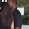 Kim Kardashian et Kanye West, en vacances à Hawai, on dégainé un total look cuir. Un peu too much pour un 16 août à Hawai, n'est-ce pas ?  