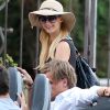 Paris Hilton se balade à St-Tropez avec son nouveau petit ami, le samedi 18 août 2012.