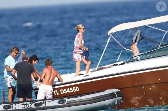 Kate Moss, épanouie dans les eaux de Saint-Tropez le 19 août 2012