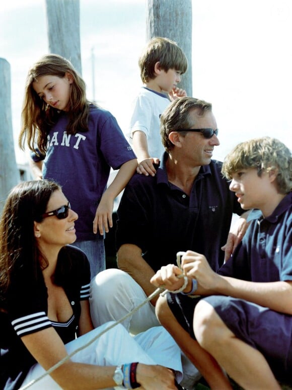 RFK Jr. et Mary Kennedy avec leurs enfants au milieu des années 2000. Conor était ado.