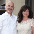 Valerie Bertinelli et son mari Tom Vitale sur le Walk of Fame à Los Angeles, le 22 août 2012.