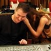 Lou Doillon et Etienne Daho en studio à Paris pour l'enregistrement de Places, son premier album, le 13 avril 2012.