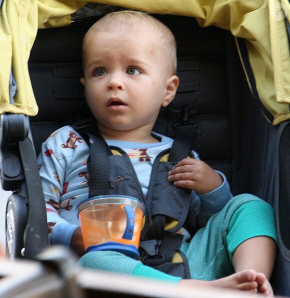 Arthur, le fils de Selma Blair, à Santa Monica, le samedi 1er septembre 2012.