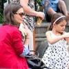 Katie Holmes et la petite Suri Cruise dans un parc de New York, le 3 septembre 2012.