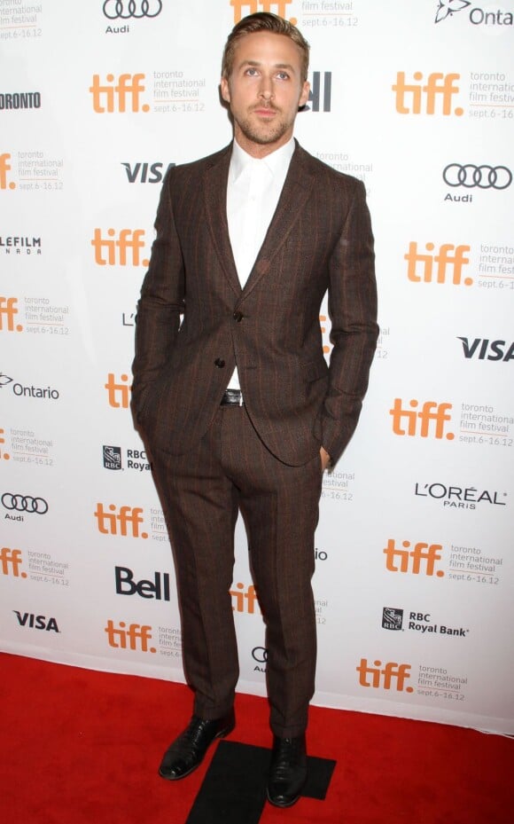 Ryan Gosling en costume Gucci, lors de la présentation au Festival du film international de Toronto de The Place Beyond the Pines le 7 septembre 2012