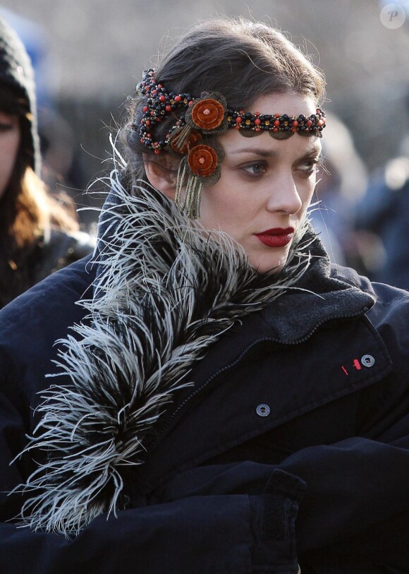 Marion Cotillard sur le tournage de Nightingale de James Gray, à New York en janvier 2012.