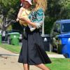 Jessica Alba a profité d'une belle journée à Pacific Palisades, quartier tranquille de Los Angeles le 17 septembre 2012