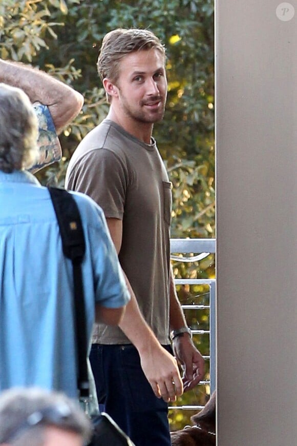 Ryan Gosling tourne des scènes du nouveau film mystérieux de Terrence Malick à Austin, Texas. Le 23 septembre 2012.