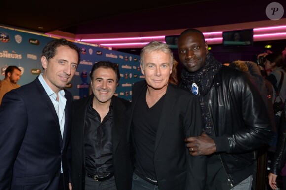 Gad Elmaleh, José Garcia, Franck Dubosc et Omar Sy à la soirée organisée à L'Arc en l'honneur du film Les Seigneurs à Paris, le 24 septembre 2012.