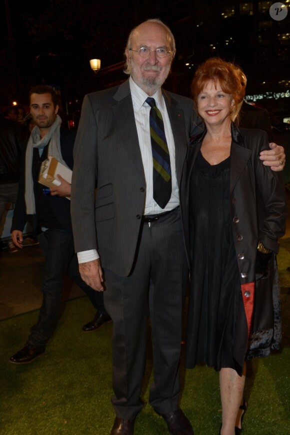 Jean-Pierre Marielle et sa femme à la soirée organisée à L'Arc en l'honneur du film Les Seigneurs à Paris, le 24 septembre 2012.