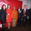 La princesse Mary et Danny Glover étaient présents à New York le 27 septembre 2012 pour le lancement de la campagne Why Poverty ?.