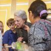 La princesse Benedikte recevait le 28 septembre 2012 à Amalienborg des enfants du Danemark et du Groenland.