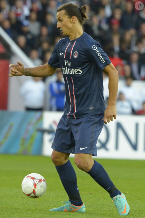 Zlatan Ibrahimovic pendant le match Paris Saint-Germain contre Sochaux au Parc des Princes. Paris, le 29 septembre 2012.