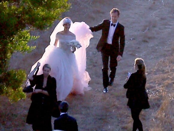 L'actrice Anne Hathaway et Adam Shulman se sont mariés à Big Sur, Californie, le 29 septembre 2012.