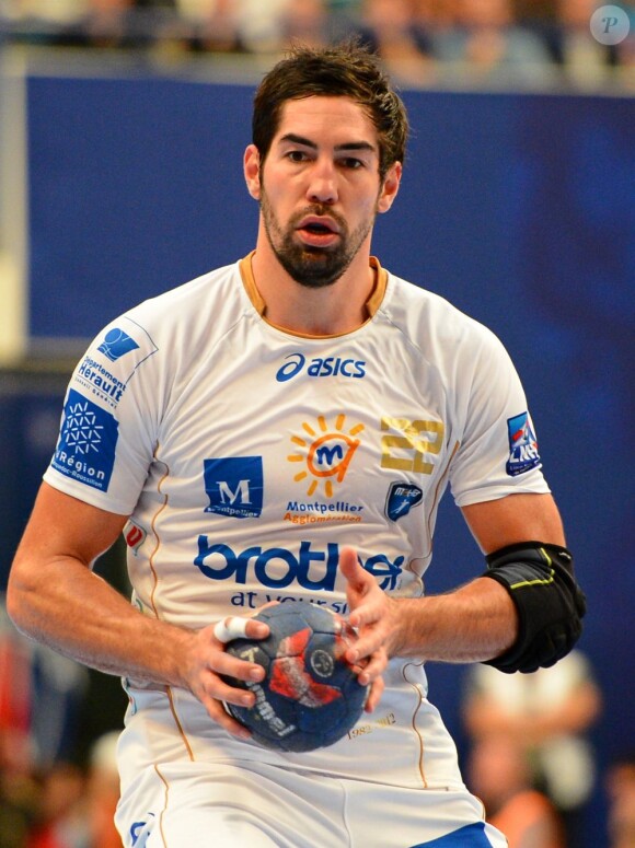 Nikola Karabatic lors du match de handball entre le PSG et Montpellier le 30 septembre 2012 à Paris