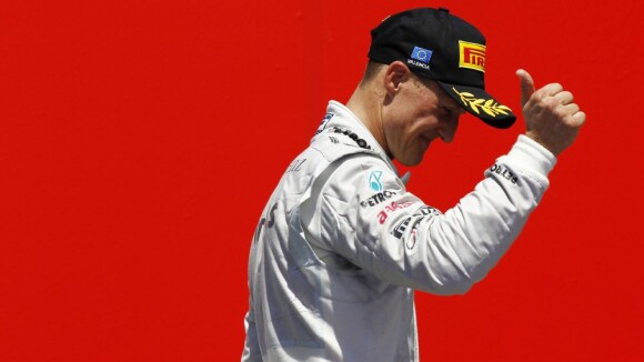 Michael Schumacher prend sa retraite : ''Je me retrouve dans la zone rouge''