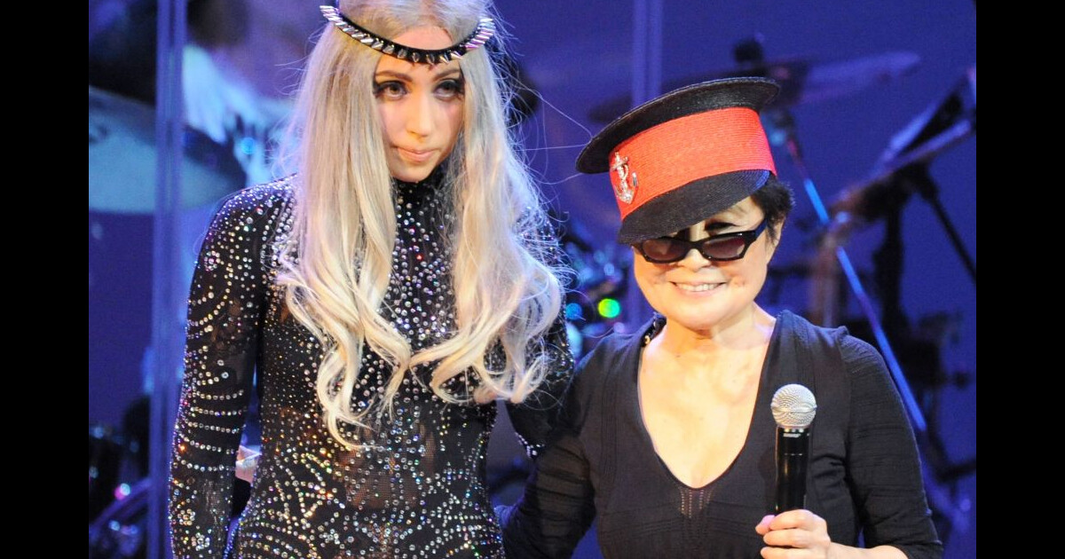 Lady Gaga, militante et reine de Twitter, choisie par Yoko Ono