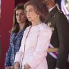 La famille royale d'Espagne était rassemblée en tenue officielle le 1er octobre 2012 pour la remise de la Croix du mérite collectif San Fernando au régiment de cavalerie Alcantara.
