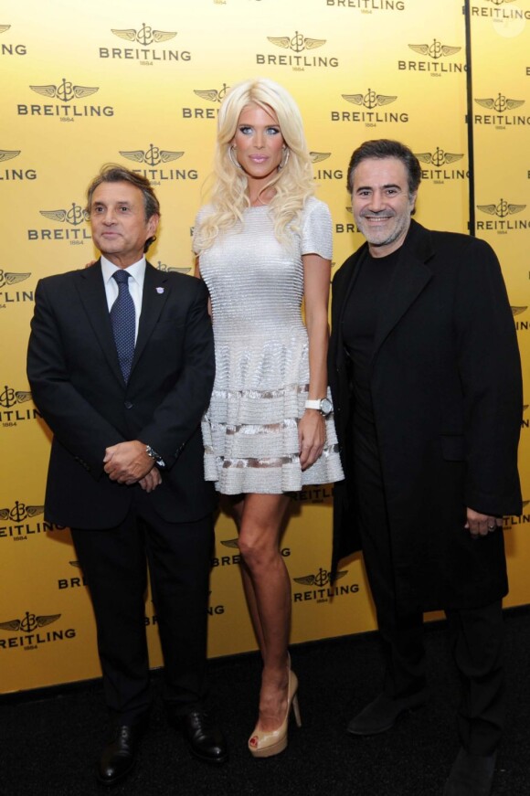 L'inauguration de la boutique Breitling à Paris en octobre 2012 en présence du DG de la marque André Uzan, Victoria Silvstedt et José Garcia