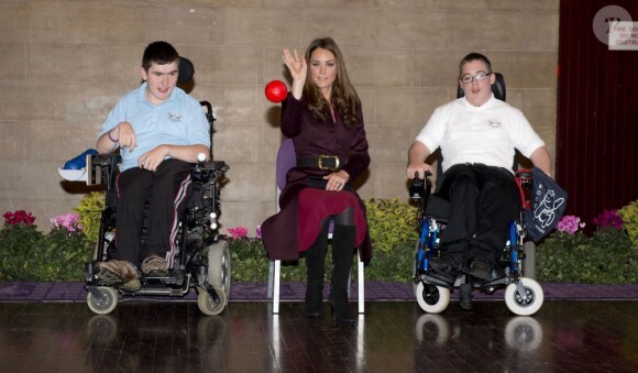 Kate Middleton en visite dans un centre à Newcastle le 10 octobre 2012