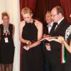 Le prince Albert et la princesse Charlene de Monaco, chargée de couper le ruban inaugural, étaient les invités d'honneur de la 2e édition du Ballo del Giglio (Bal du Lys), dans la Salle blanche du Palazzo Pitti, à Florence, le 10 octobre 2012.