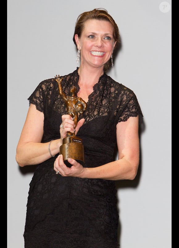 Amanda Tapping (Stargate SG-1) reçoit le Jules Verne Award lors du Festival Jules Verne 2012 au Grand Rex, le 10 octobre 2012