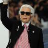 Karl Lagerfeld à l'issue du défilé Chanel prêt-à-porter printemps-été 2013 au Grand Palais. Paris, le 2 octobre 2012.