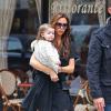 Victoria Beckham et sa fille Harper se baladent dans les rues de New York le 23 octobre 2012