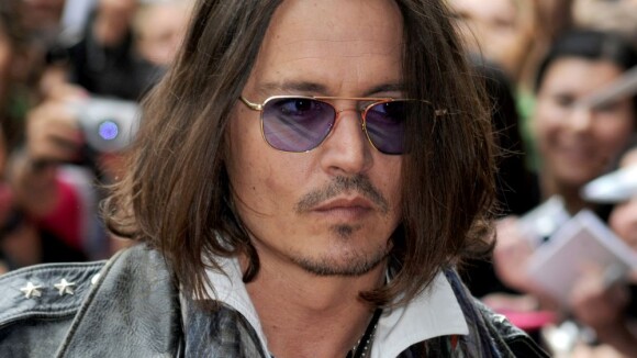 Johnny Depp dans ''Transcendence'' avec un proche de Christopher Nolan