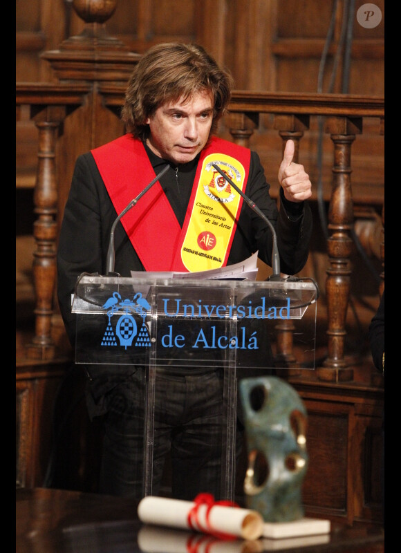 Jean-Michel Jarre a été désigné membre honoraire de l'Université des Arts d'Alcalá de Henares, le 6 novembre 2012.
